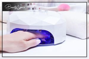 Декілька порад як правильно підібрати лампу для манікюру від постачальника в Одесі Beauty Space